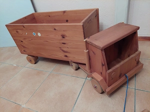 Laster  - Holzlaster - groß mit Auflieger 