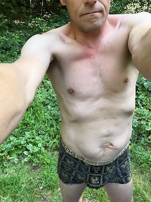 Heute 10-13Uhr am Baiersdorfer Weiher.. Nude Challenge am Parkplatz mit Riesenlatte 20x5cm