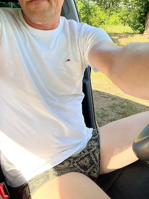 Ab 13Uhr am Laabsee. Welche liebe Dame hat Lust mich zu begleiten?
