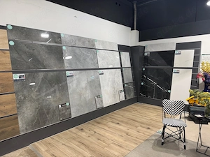 Präsentationssysteme für Showroom Ladenbau (Preis pro Stück!)