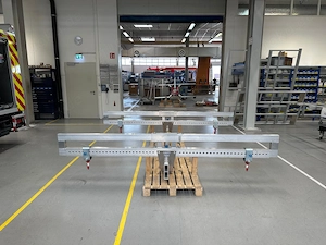 Tiger Hebezeuge Alu-Quertraverse (neuwertig) Typ ATV-Q-3-3x3, Traglast: 3.000 [kg]