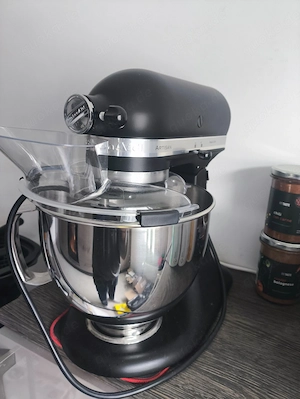 KitchenAid Artisan 5KSM125EBM wie neu mit Zubehör.