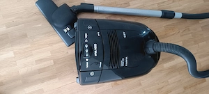 Verkaufe Staubsauger Vampyr 2000 Watt