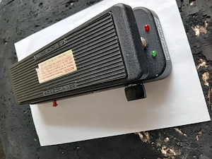 DUNLOP  WahWah 535.