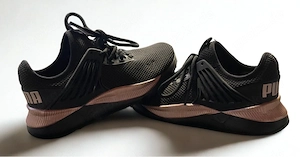 PUMA Pacer Future Sneaker schwarz rose gold Gr. 38