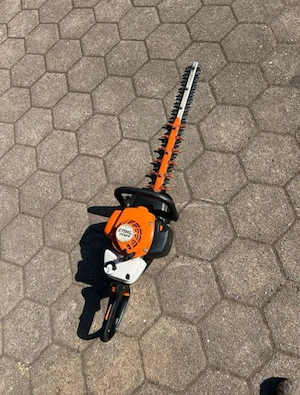 Heckenschere Stihl HS 82R