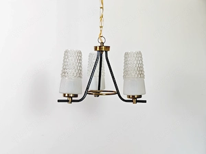 Vintage-Kronleuchter im Mid-Century-Modern-Stil   Dreiarmige Pendelleuchte aus den 1960er Jahren aus