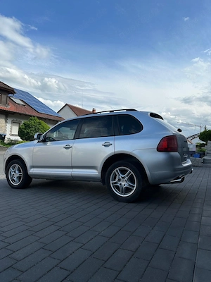 Porsche Cayenne S Tiptronic 