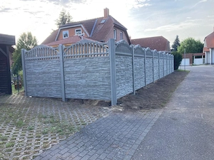 Sichtschutzzaun aus Beton   mehr Ruhe für Garten, Terrasse und Grundstück Bild 3