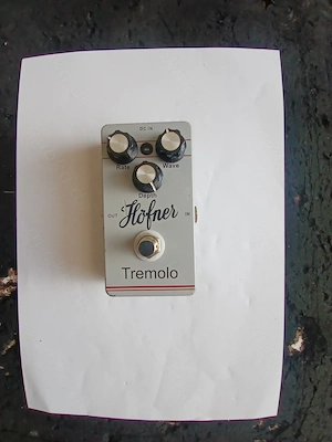 HÖFNER Tremolo.