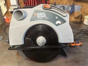 Black & Decker Handkreissäge; KS865N; 1300W