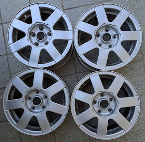 4 x VW Alufelgen 7J x 15H2 5x112 ET45 3B0601025A evtl. LIEFERUNG