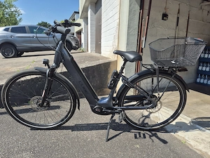CUBE Supreme Hybrid EX 625   Tiefeinsteiger   2022 - E-Bike gebraucht