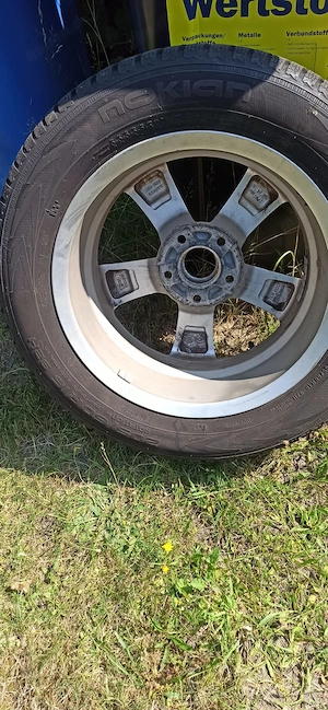 4 Alufelgen für Mazda 3. Einbisschen kurz gebraucht. Für alle zusam en nur 260 eu. Bild 3