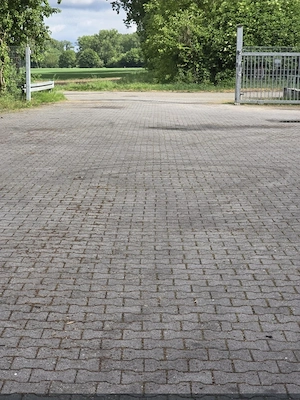 Große Lagerhalle zu vermieten für Gewerbebetreiber