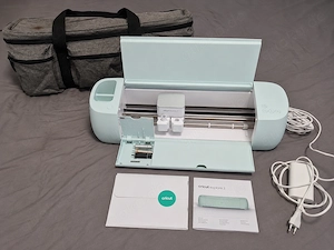 Cricut Explore 3, XXL Zubehörpaket | Top Zustand