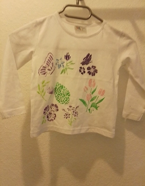 gestaltenes kinder Sweatshirt zu verkaufen in Größe 98 abzuholen in Westercelle 