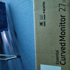Curved Monitor 27 , Samsung  HDMI