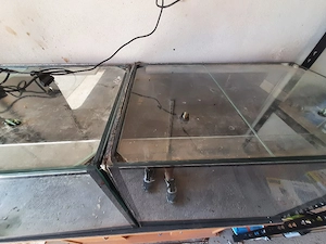 Verschenke 2 Aquarien 