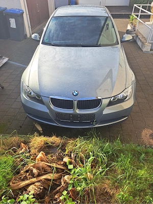 Bmw E90 318i *Aus erster Hand*
