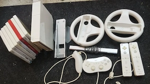 Wii Konsole mit Spiele und Zubehör (Bis 30.06 für 90   )