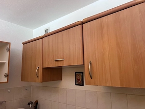 Küchenschränke aufhängende