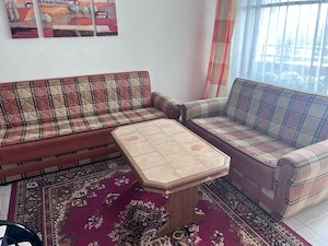 Sofas aufklapte beide