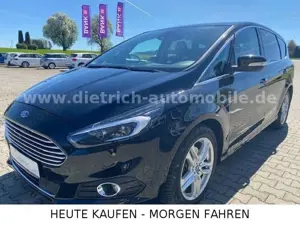 Ford S-Max S-MAX 2,0 TDI Titanium PDC KAMERA AHK LED 7SITZE