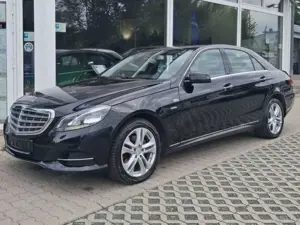 Mercedes-Benz E 220 E 220 CDI BlueEfficiency (212.002)