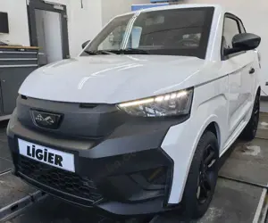 Ligier JS 50 Select*RFK*ZV*USB*BT*FS*el.Fh*Carplay*Trennwand