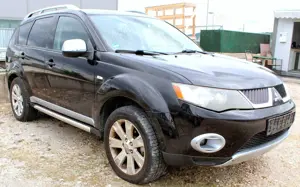 Mitsubishi Outlander 2.0,DI-D/7-Sitzer/LEDER/NAVI/4x4/TÜV