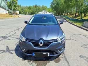 Renault Megane Grandtour BLUE dCi 115 LIMITED Bild 2