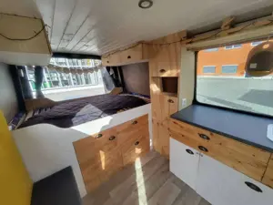 Volkswagen Crafter Camper Van Selbstausbau