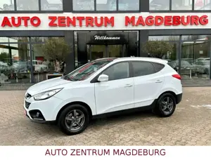 Hyundai iX35 Style 2WD Klimaaut,Tempo,Pano,AHK