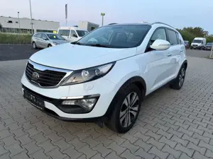 Kia Sportage SPORTAGE SPIRIT NAVI PANO AHK PDC SHZ KAMERA