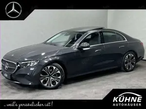 Mercedes-Benz E 220 d Avantgarde Advanced+Pano+Distronic+MJ26!