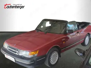 Saab 900
