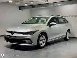 Volkswagen Golf Variant Golf VIII 1.0 eTSI Variant *Life*CarPlay*Navi*LED*