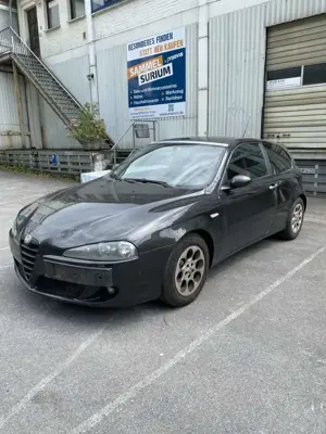 Alfa Romeo 147 1.9 JTD 16V 150ps - TÜV Bis 07/27 -