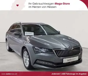 Skoda Superb Superb Combi 2.0 TDI DSG Style Leder AHK