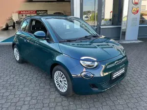 Fiat 500e Limousine 42 kWh *Komfort-Paket / 98% SOH*