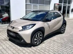 Toyota Aygo X AYGO X 1,0 l Teamplayer