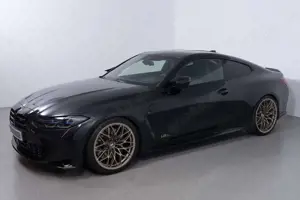 BMW M4 Coupe xDrive Competition LCE Performance