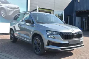 Skoda Karoq 1.5 TSI DSG Sportline* Matrix*Navi*AHK*Cam
