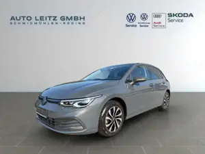 Volkswagen Golf 1.5 TSI Active ACC HUD RFK LED StHzg 4xSHZ