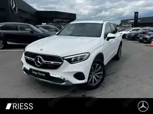 Mercedes-Benz GLC 200 4M Avantgarde Navi LED AHK MBUX Keyless 18"