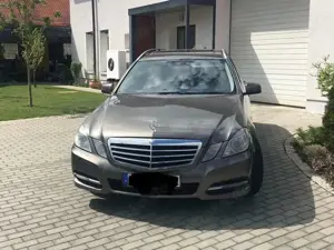 Mercedes-Benz E 220 E-Klasse T-Modell Diesel T CDI DPF BlueEFFICIENCY Elegance