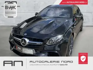 Mercedes-Benz E 63 AMG Performance Driver´s+Pano+Night+Burmester