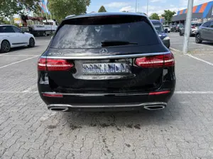 Mercedes-Benz E 300 T 9G-TRONIC Night Edition