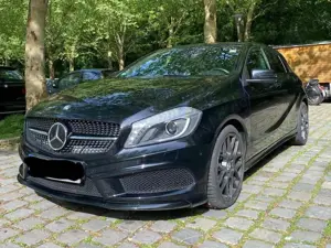 Mercedes-Benz A 200 A 200 7G-DCT AMG Line